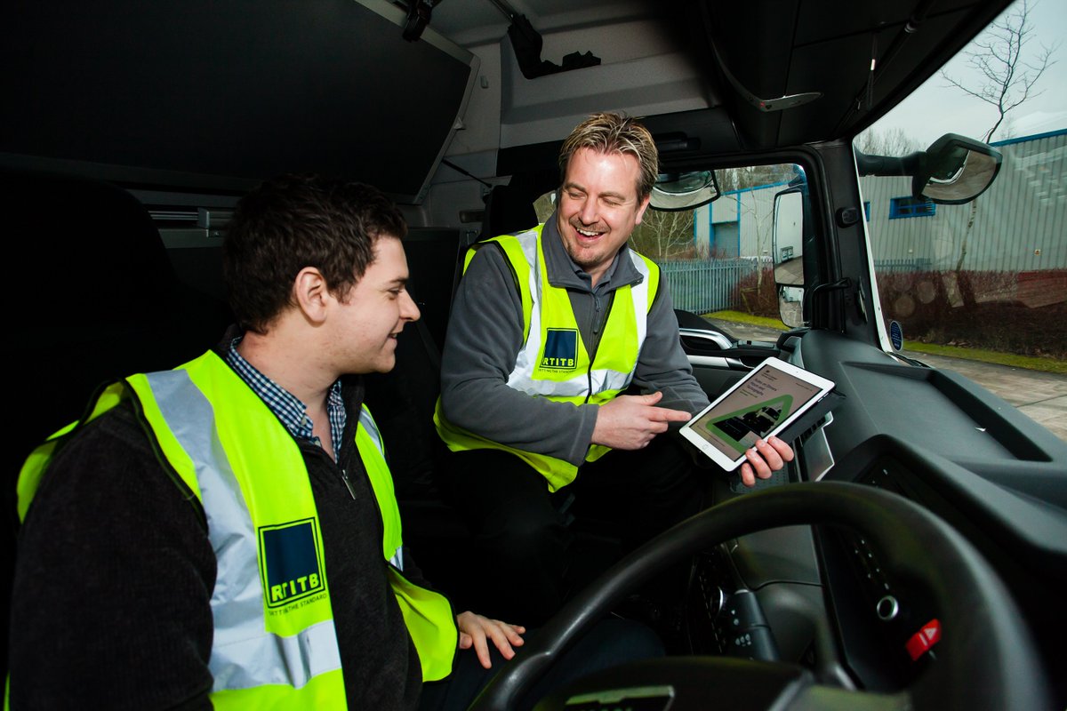 RTITB's tweet image. Do you know the difference between initial and periodic #DriverCPC training? Some employers are unsure meaning their drivers aren&apos;t receiving the right training to stay compliant bit.ly/2QFliSQ #DriverCPCtraining #PeriodicTraining #LGV