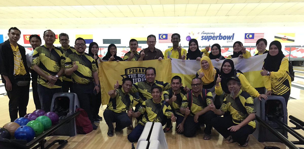 Alhamdulillah dan tahniah JKR Perak  yg Johan bagi acara Ten pin bowling dan tempat kedua untuk lawn ball dlm SKR 2018