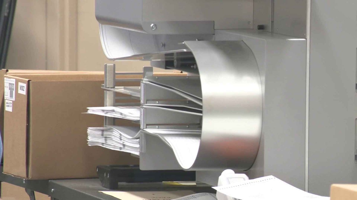 Broward County finishes recount hours before state-imposed deadline bit.ly/2K4YadS?utm_so… https://t.co/oEGZrgGgiB