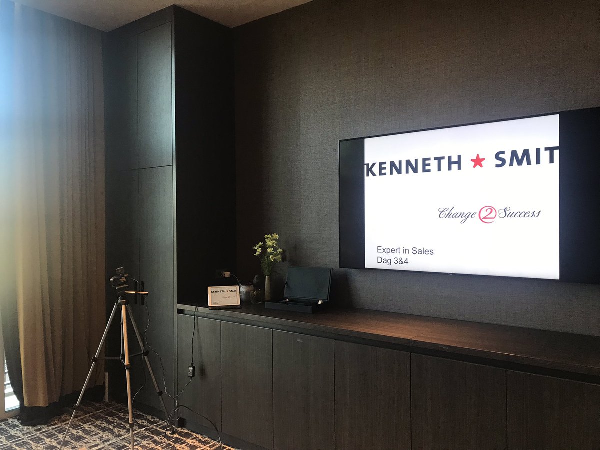 ArminHietbrink's tweet photo. Vandaag dag vier van de expert in sales training. Wil jij volgende keer ook deelnemen en je eigen vaardigheden naar een nog hoger niveau brengen? ☎️ 06-50929894
@Kenneth_Smit #Change2Success https://t.co/6GZNTdKLbz
