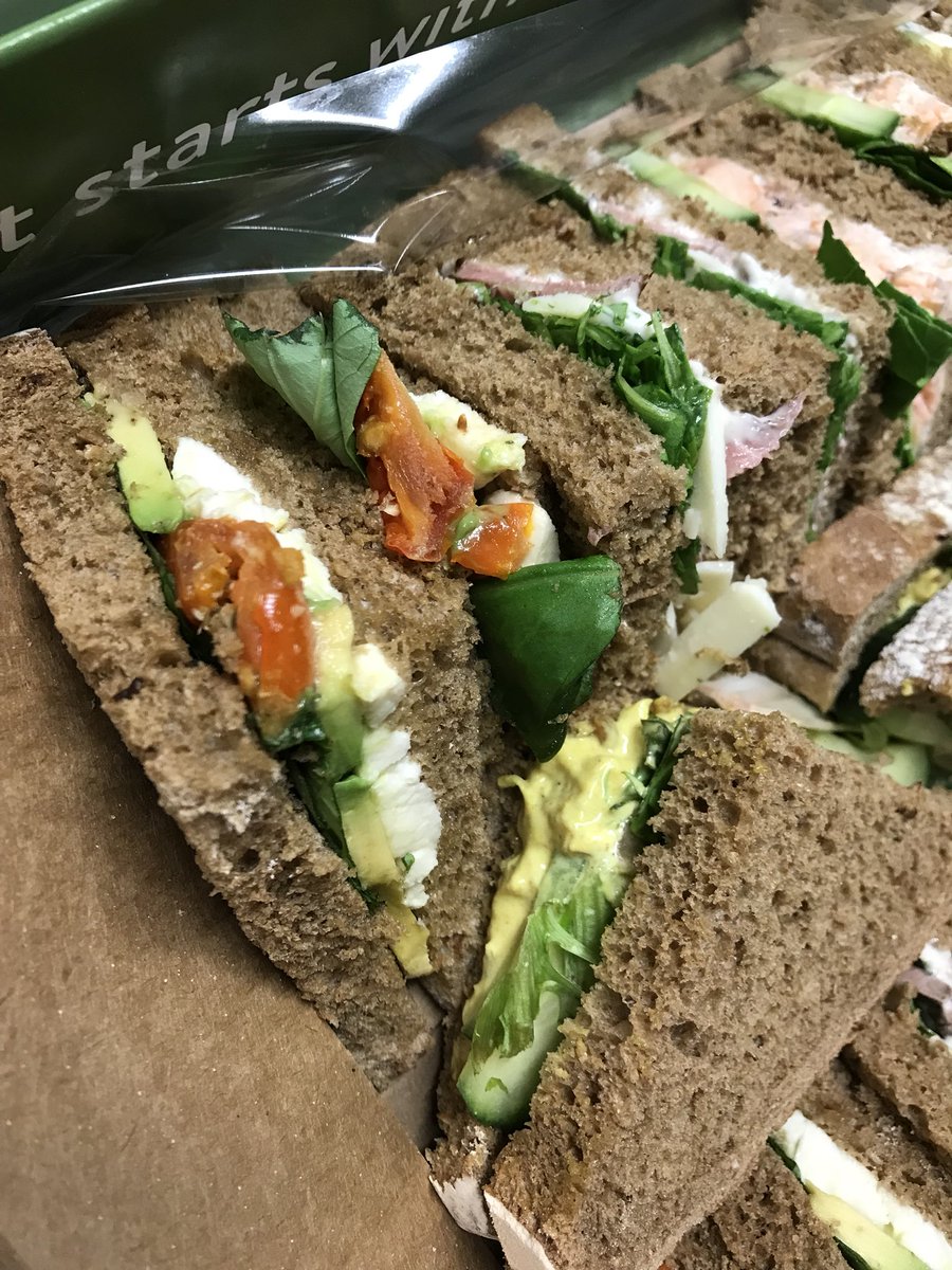 Jenni_P13's tweet photo. @podfooduk Ordered a platter of sandwiches and asked for veggie option also. How is it acceptable to mix chicken and veggie sandwiches?! https://t.co/XyVgiXaVGE