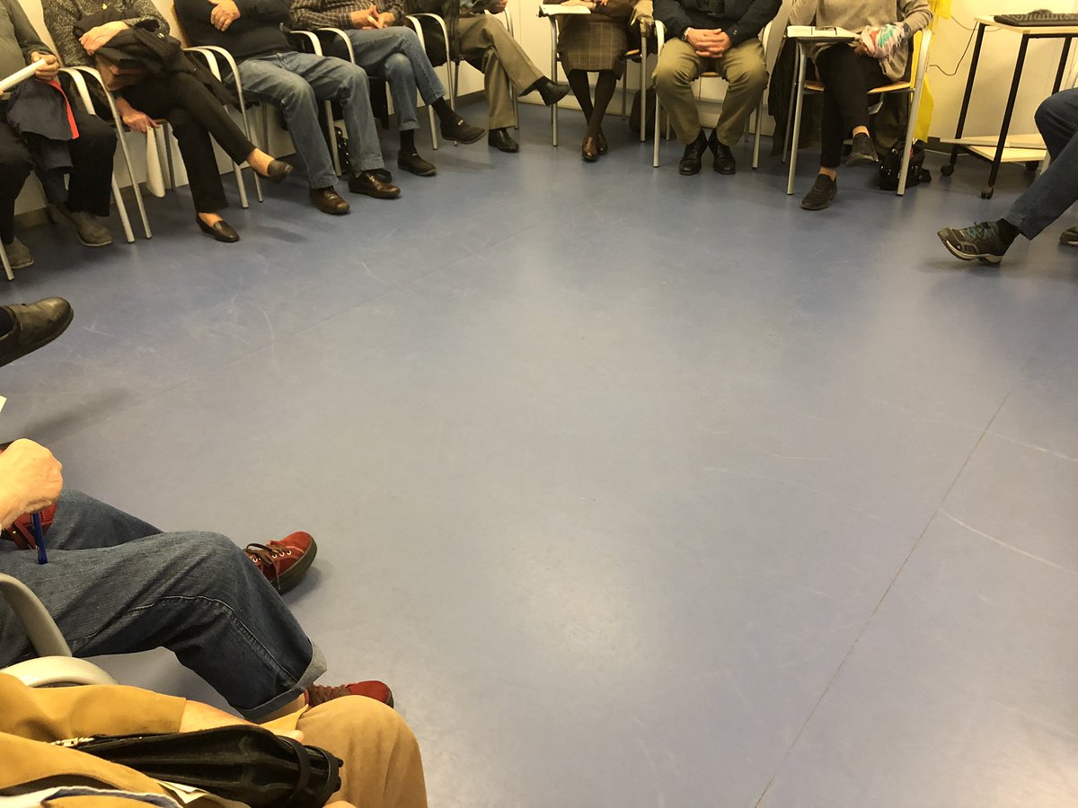 SilviRoig's tweet photo. Arrenca la 4a edició del taller pacient expert en MPOC a Cap Larrard,seguim creixent amb l’ atenció comunitària @perevirgilicat @Karol_Veg #caplarrard #ppecat https://t.co/xkBddzFUj7