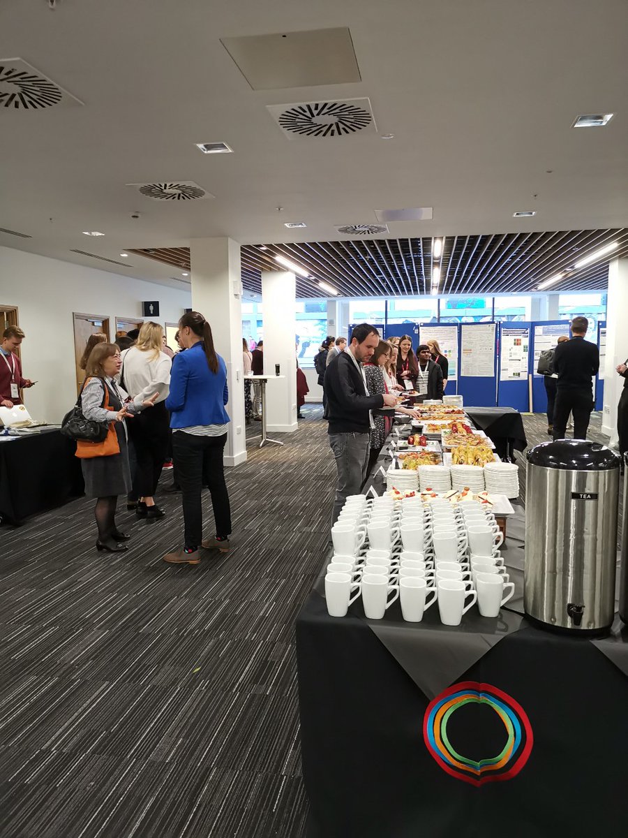 yls2018's tweet photo. Enjoy your food everyone 😊 and don't forget the posters #YLS2018 #food #glasgow #science https://t.co/KNoiuDDwN7