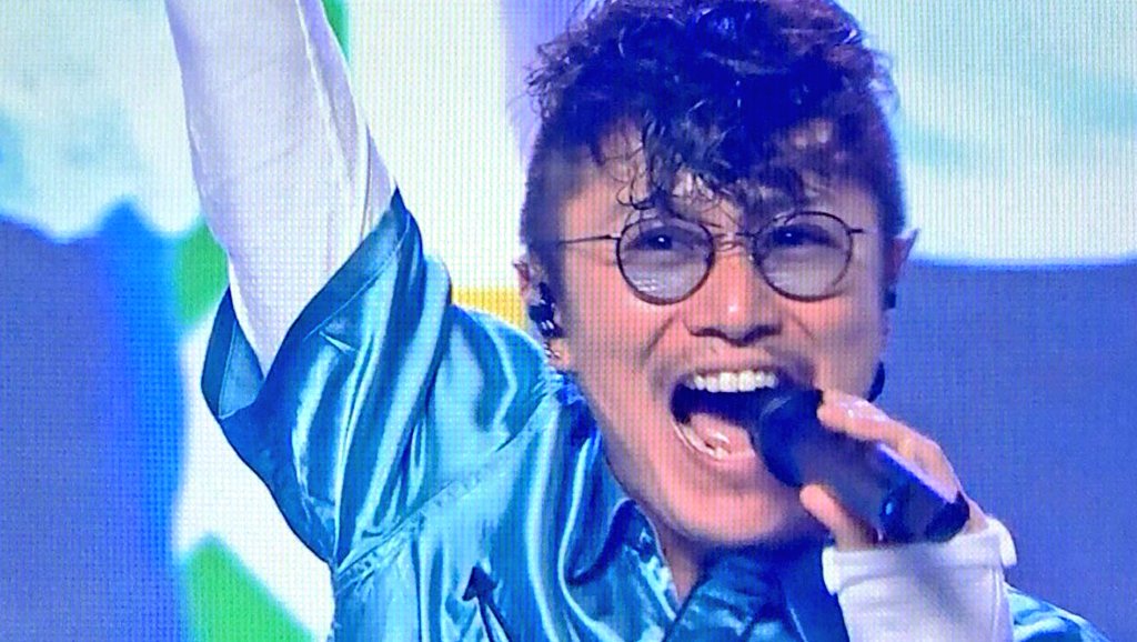 ヘリックスにトラガスにロブ。 安くんにピアスがどんどん増えてく