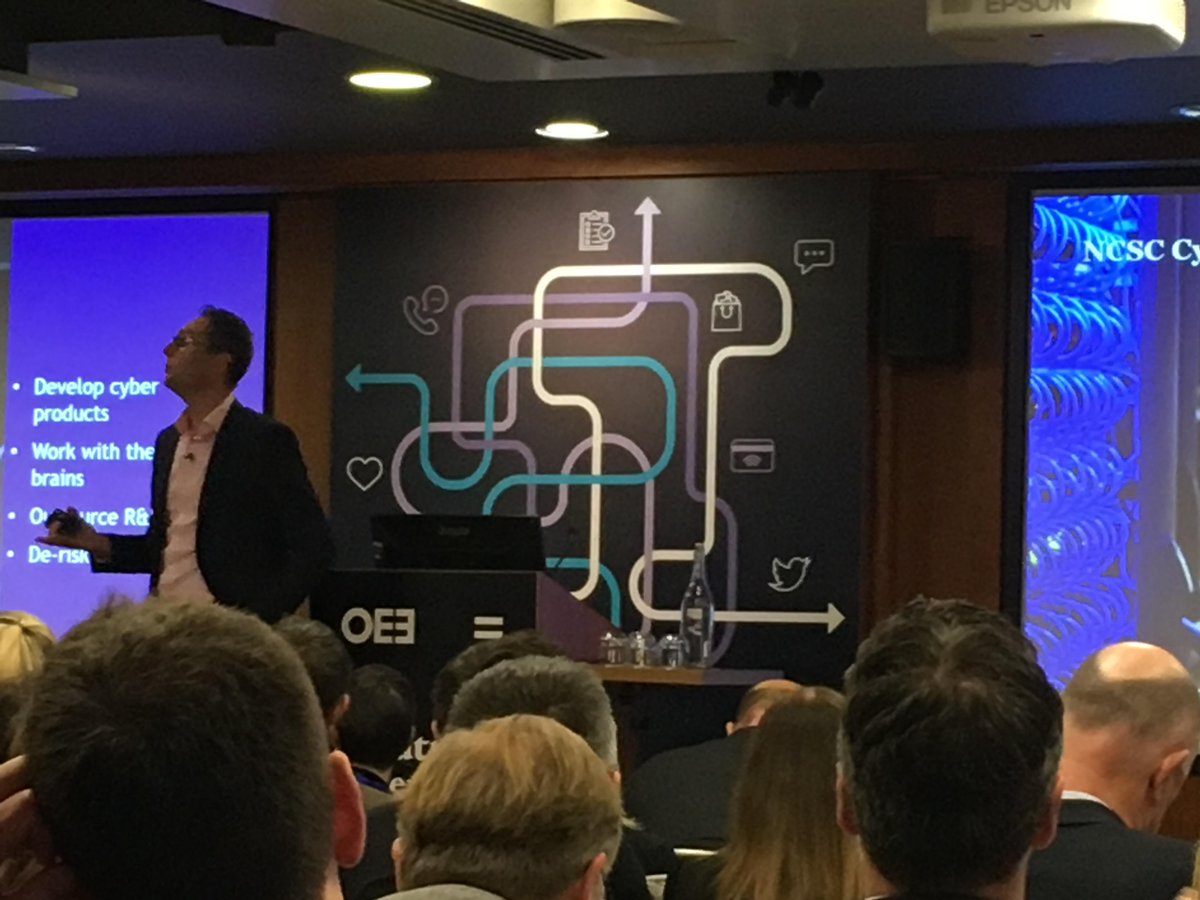 wearegobeyond's tweet photo. David Plumb talks about incumbents fighting back against disruption, moving from distressed action to strategic responses #tfos18 #customerexperience https://t.co/zRTwMOhZ2i