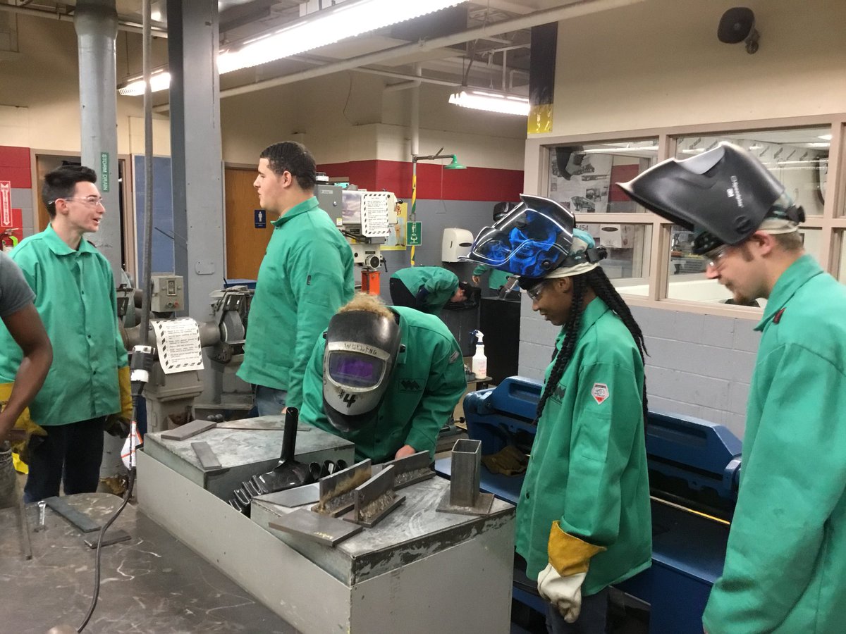 FusonSteve's tweet photo. Junior Welders at work #RepthatA  @MarlingtonLocal @AllianceCSD https://t.co/VtiqH0dlfS