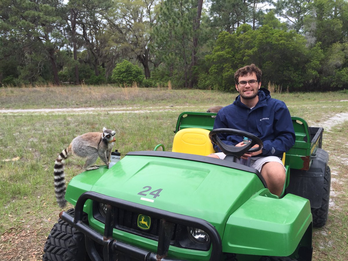 Meet @Jeff_Beauvais, a 3rd year PhD student in the Byers Lab!  He is studying the ecological consequences of coastal development ad patterns of development in coastal communities. #ecology #coastaldevelopment #saltmarsh