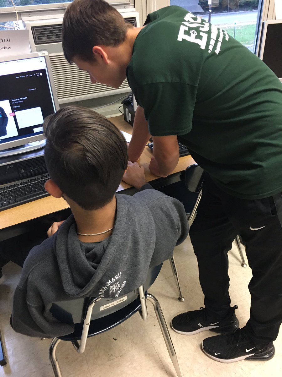 OutlastVE's tweet image. Getting ready for Hofstra!