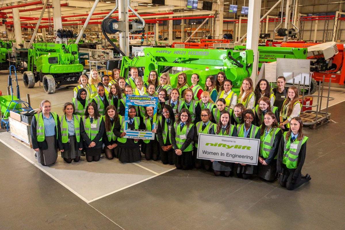 NiftyliftWorld's tweet photo. That's a wrap! It's been an amazing day and we'd like to say a huge thank you to everyone involved. Here's to 2019 👍
#womeninengineering #niftylift https://t.co/rsriyXXjog