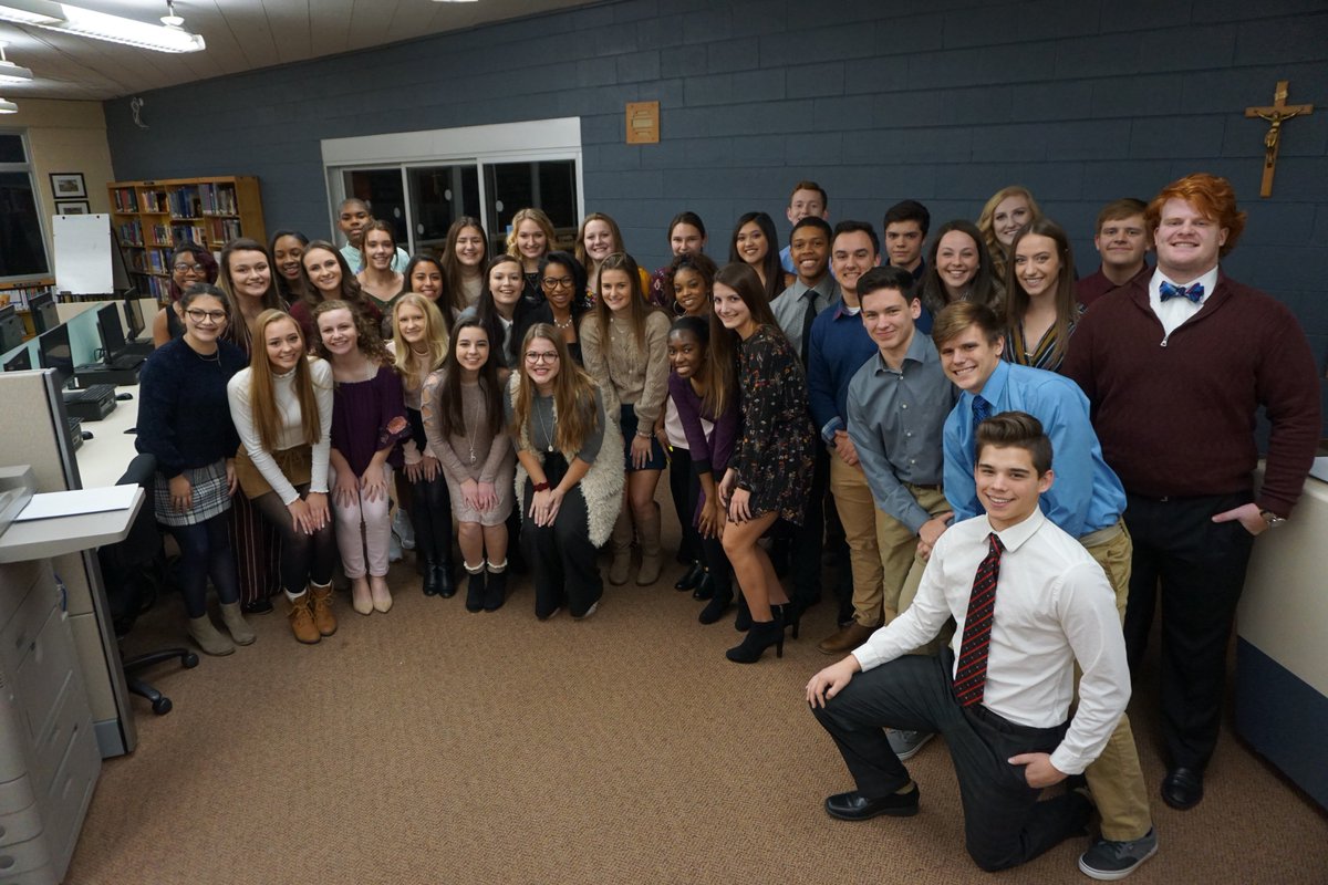 AndreanHigh's tweet image. Congratulations to the newest members of the National Honor Society!
