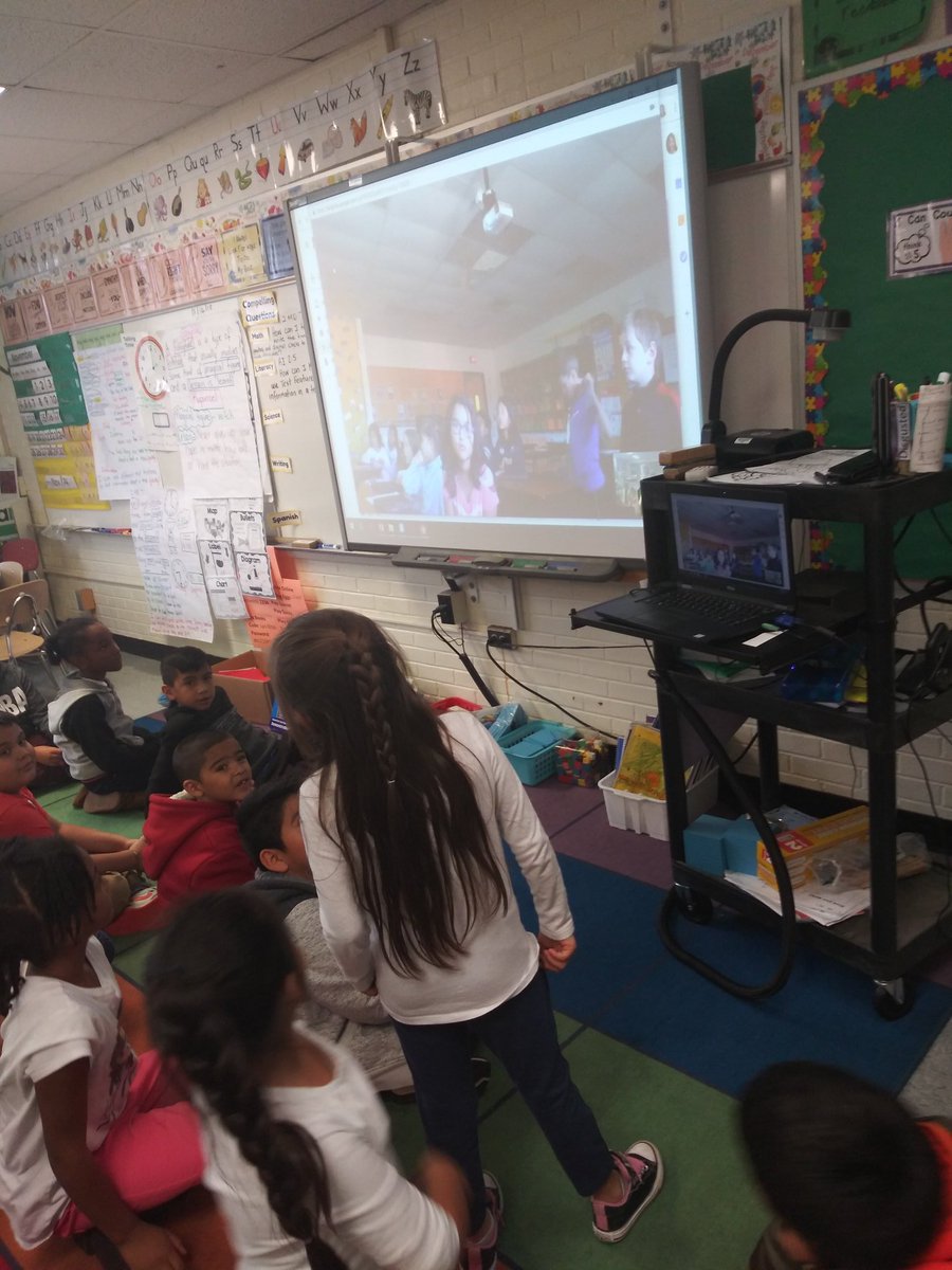 BlackfordAva's tweet photo. We connected with a class in Texas using Empatico to share our culture and talk about similarities and differences, landmarks, the weather and time. We found out that Texas is 1 hour behind us and it is sunny and warm.@eaepanthers @participate https://t.co/Mp9sP9mULl