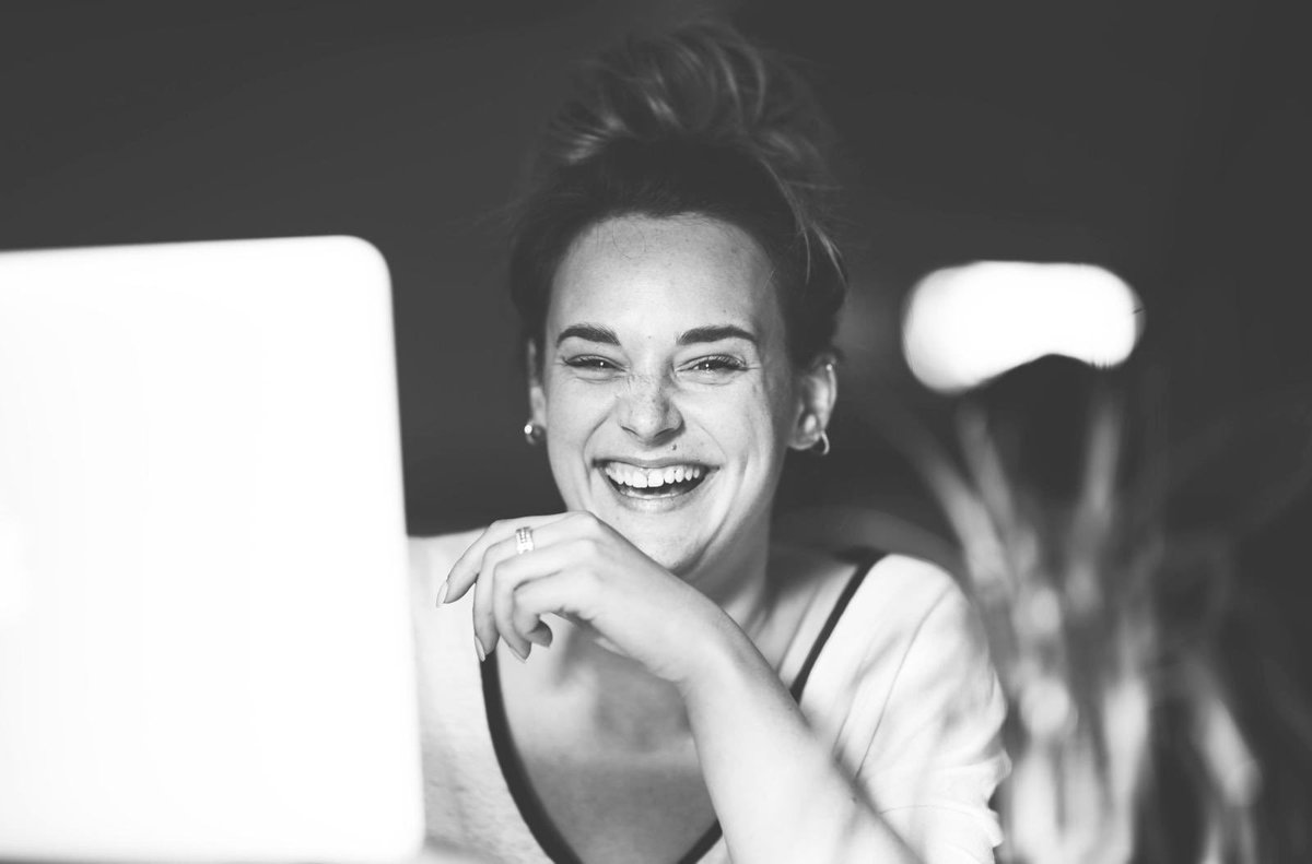 _jmpstudio's tweet photo. JMPUK would like to formally introduce @DawesKatie, who has joined our growing team as account manager.
https://t.co/wHGktmM9Gf
#JMPUK #jmpteam #team #accountmanager #work
#creative #content #video #videography #photography #creativeconsideredcontent #Marketing https://t.co/gt7mgtY21Z