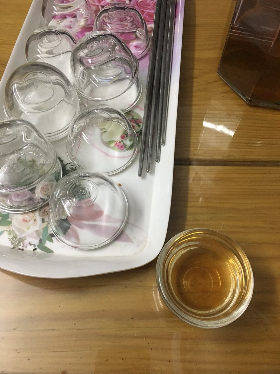 dEstInEdnOmAd's tweet photo. Puer Tea from Yunnan 🍵 #postworkshop downtime 👍🏼 https://t.co/NNh7kWq9XK