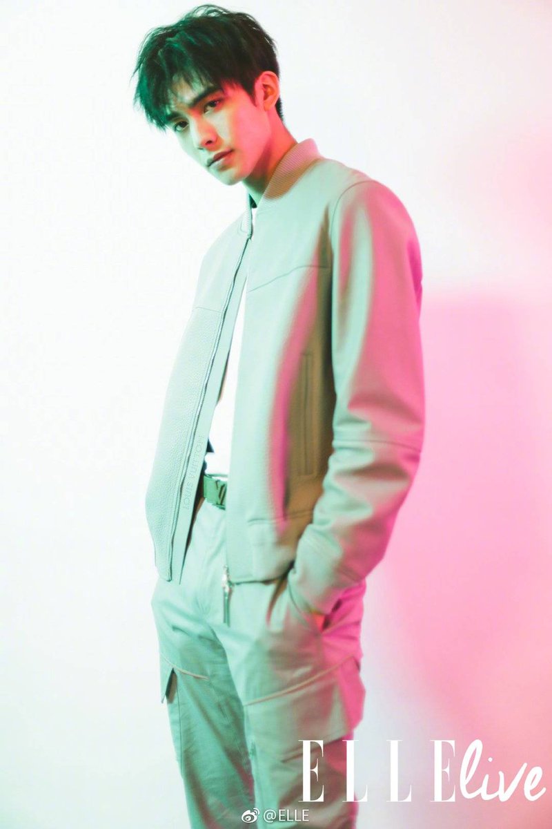 swlfc's tweet photo. 为你心动很多年💋
#宋威龙 #SongWeilong #ELLE https://t.co/3qlfOw1yiD