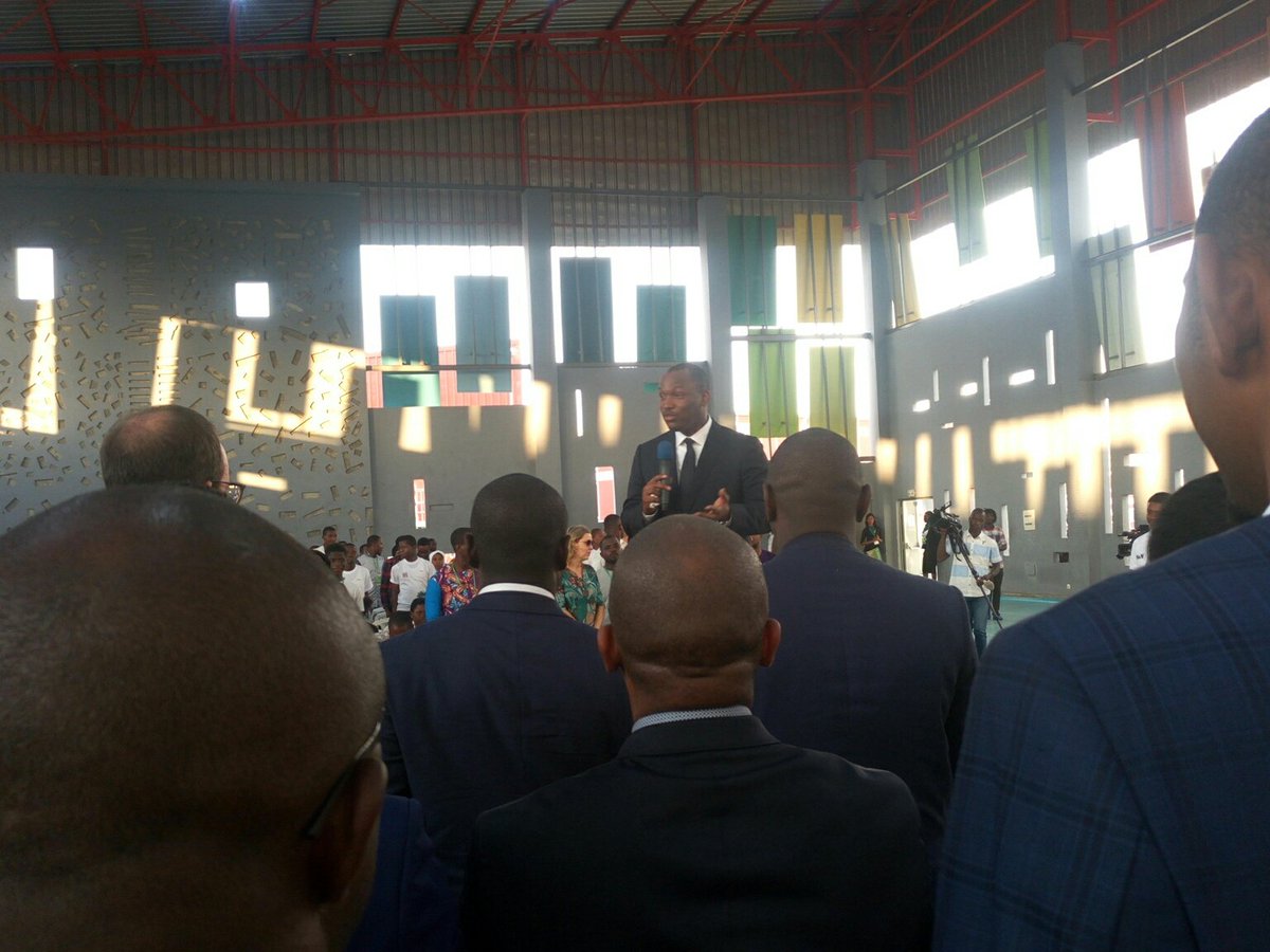 jer1708's tweet photo. Monsieur le Ministre de la jeunesse et de l'emploi jeune M.Mamadou TOURÉ #Asf2018 #ASF pour son discours https://t.co/ghEwedEyRk
