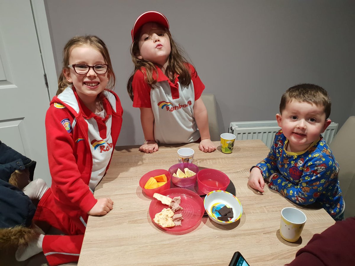 FOURCLARKES's tweet photo. @stdavidsprimary @MrsNScott2018 #tastetesttime Emma and Millie tried and liked lemon, pate, honey, persimmon fruit and dark chocolate . All different flavours but equally as tasty https://t.co/A1Qj9bXElZ