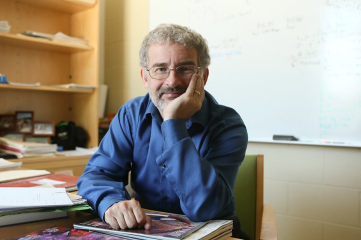 WMNews's tweet photo. David Armstrong divides his time between W&amp;M's Small Hall and @ENERGY's  @JLab_News where he works on experiments involving the weak force, one of the four fundamental interactions that run the universe: https://t.co/yk9Lbw0rXJ https://t.co/mWTbXowHqG