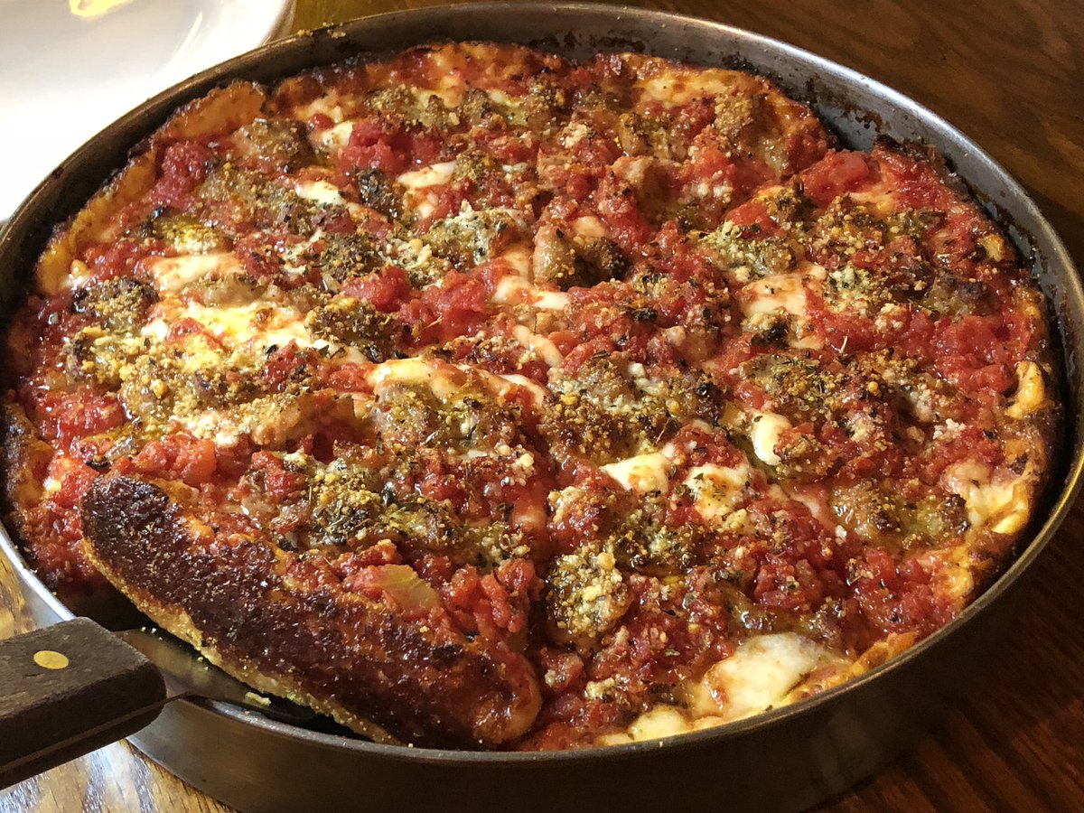 LindaYuChicago's tweet photo. So excited about this new #FoodWeLove episode we are working on today featuring @stevedolinsky and Chicago pizza! Our first stop: @LabriolaChicago 🍕 https://t.co/zqmQW5IxSa