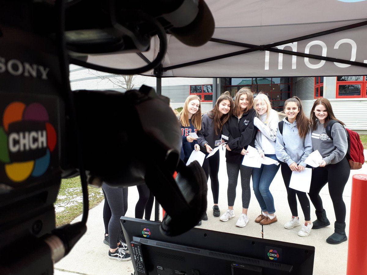 Waterdown_Coop's tweet photo. What an exciting career fair day at the #hamiltontechnologycentre career students are learning so much about possible career pathways.
@clearcable @christinaCHRP @CHCHNews @cable14 @IECHamilton @ymcahbb @YMCA_ETS @WalterFedy @hchy40assets @tsgambatHWDSB https://t.co/RVAQPOLY7n