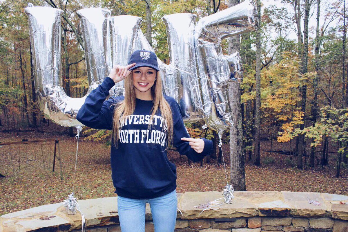 SOFOswimdive's tweet photo. Congratulations to Mary-Kate Wichalonis on her verbal commitment to swim at NCAA Division 1 University of North Florida! We are so proud of you! @OspreySwim @mkwichalonis #southstrong https://t.co/rUy2aoZPzi