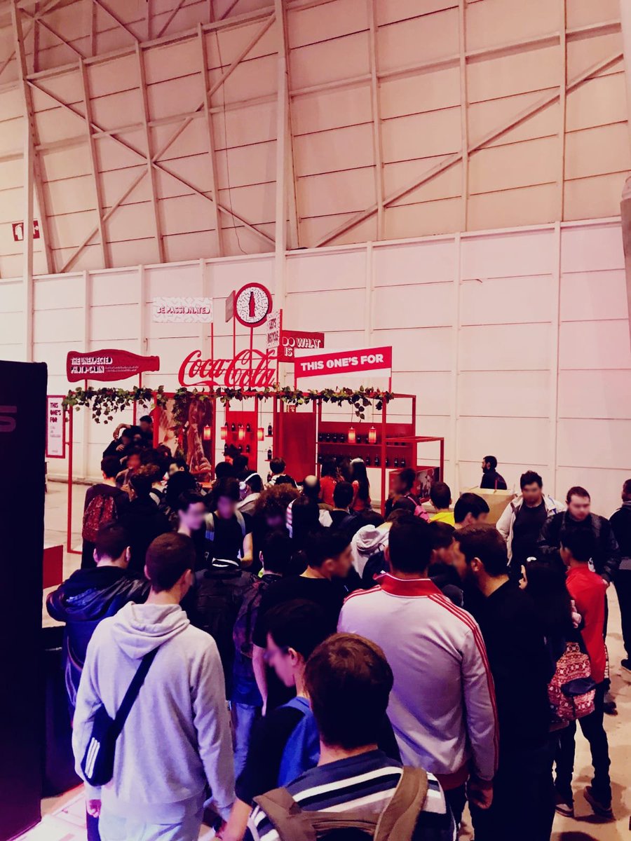 Cerramos el año de activaciones de #TeensPortugal posiblemente con el evento más importante en el mundo del Gaming: #LisboaGamesWeek. Ubicados en la Feria Internacional, estaremos entregando sampling de tres variedades de <a href="/CocaCola/">Coca-Cola</a> desde hoy hasta el domingo.

#agenciafdi
