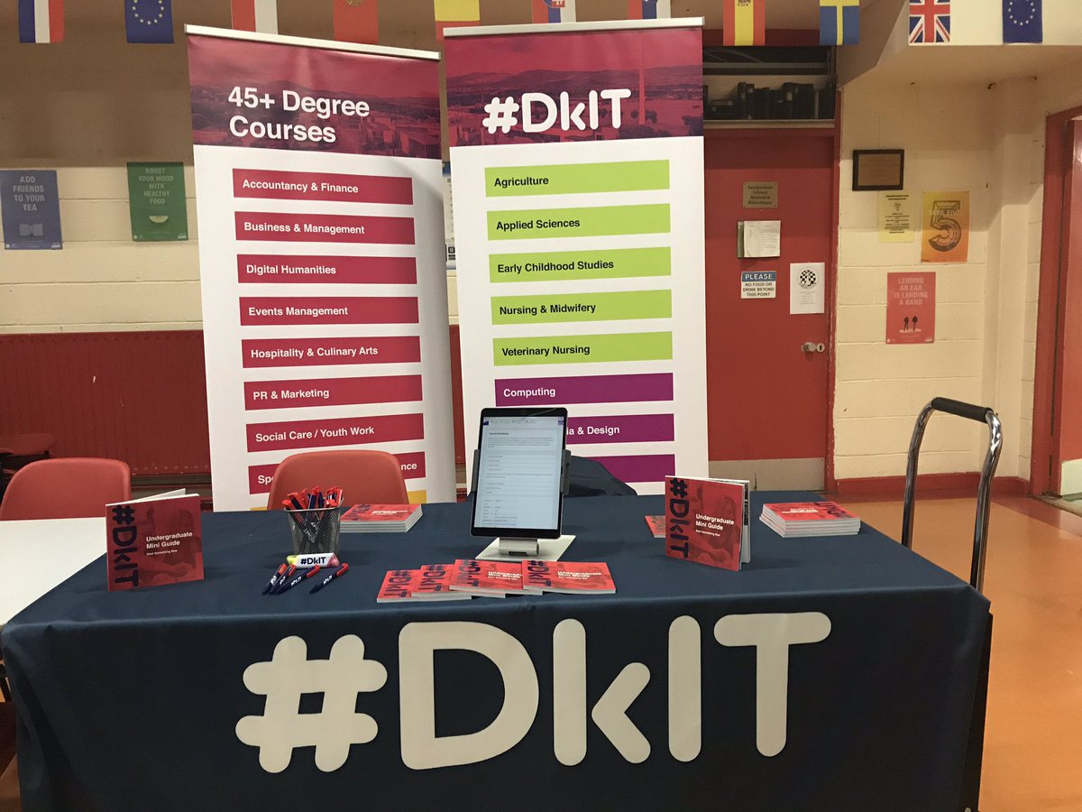 ThinkDkIT's tweet photo. Great interest in @DkIT_ie courses including Engineering, Science, Media, Music and Event Management at Portmarnock Community School Careers event this afternoon/evening https://t.co/WJ2wvZ0XgO