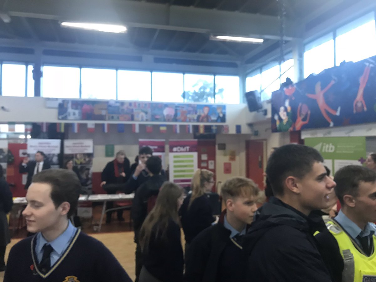 ThinkDkIT's tweet photo. Great interest in @DkIT_ie courses including Engineering, Science, Media, Music and Event Management at Portmarnock Community School Careers event this afternoon/evening https://t.co/WJ2wvZ0XgO