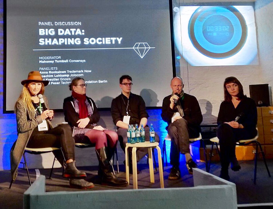 Well this was a 🔮popping panel - loved digging into the nuts and bolts of data shaping out futures @keikreutler @D_Feser @ronkaine @JockelLohkamp @betahaus @gnosisPM @GETJolocom @TrademarkNow @inversek_ #betahaus #blockchain #bigdata #identity #selfsovereign shout out to you !!