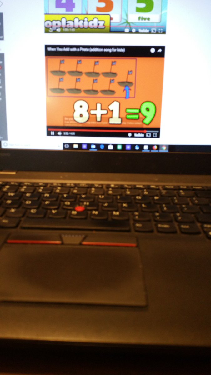LMEKeri_Salway's tweet photo. Lots of eLearning happening around here. #2teachers #3students https://t.co/0CTs3OY6el