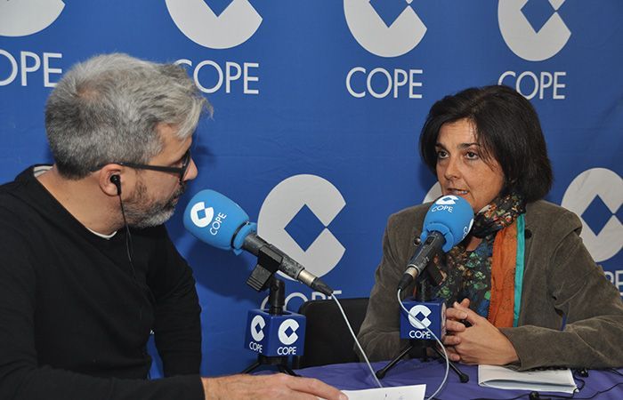 UCV_svm's tweet photo. Cerca de 300 participantes han acudido al #ForoEmpleoUCV de la Facultad de Ciencias Económicas y Empresariales, un encuentro organizado por el Área de Prácticas y Empleo https://t.co/fX400W7ilX https://t.co/vdmq1qpcnP