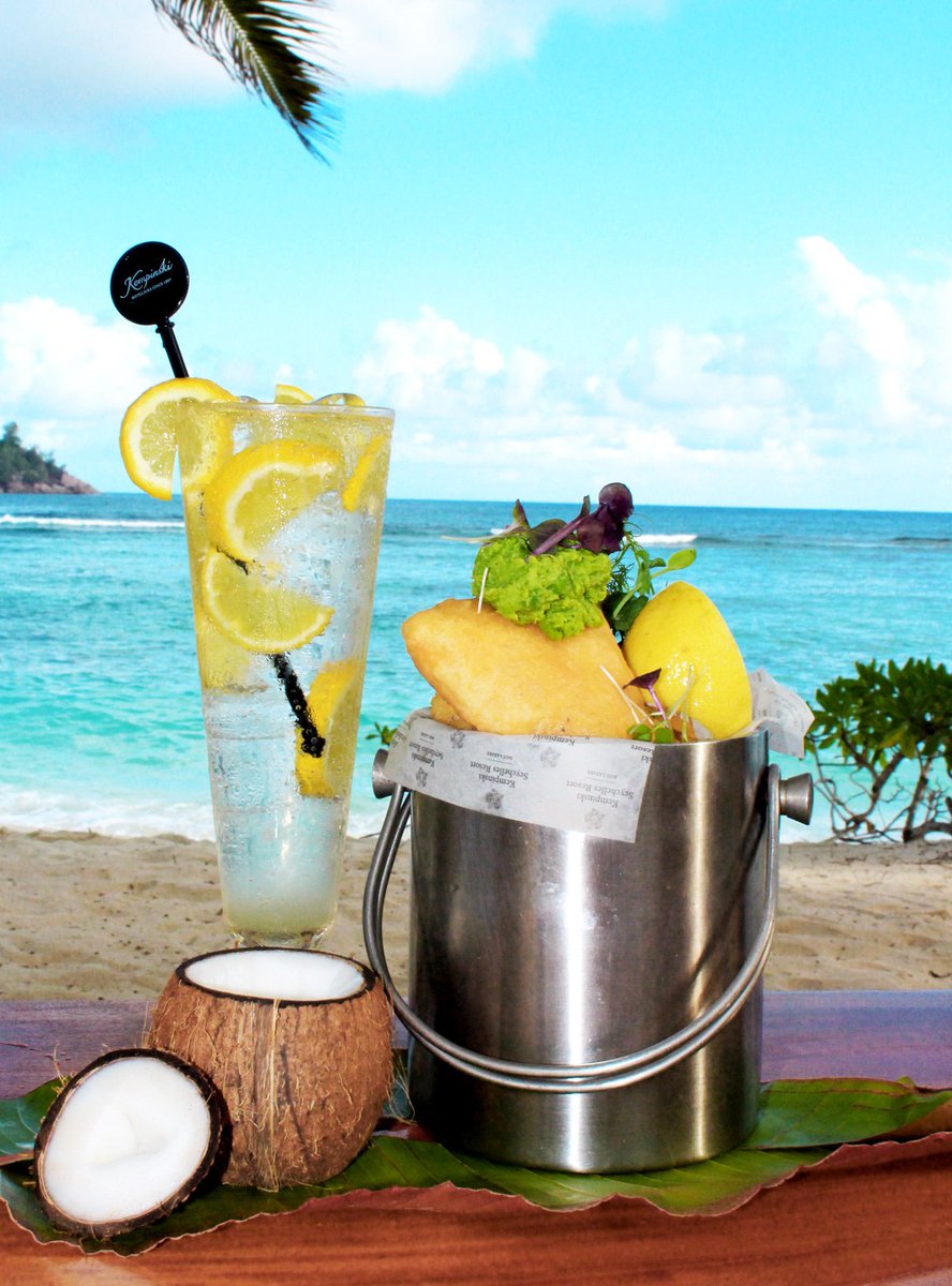 Kempinski_Seych's tweet photo. We understand that it can be difficult to tear yourself away from the beach - even to eat! #Relax on the beach all day with our casual dining #BeachMenu. We bring you fresh, tasty food and refreshing cocktails to you, while you recline on your sunlounger.
#KempinskiSeychelles https://t.co/aoSEreoGSL