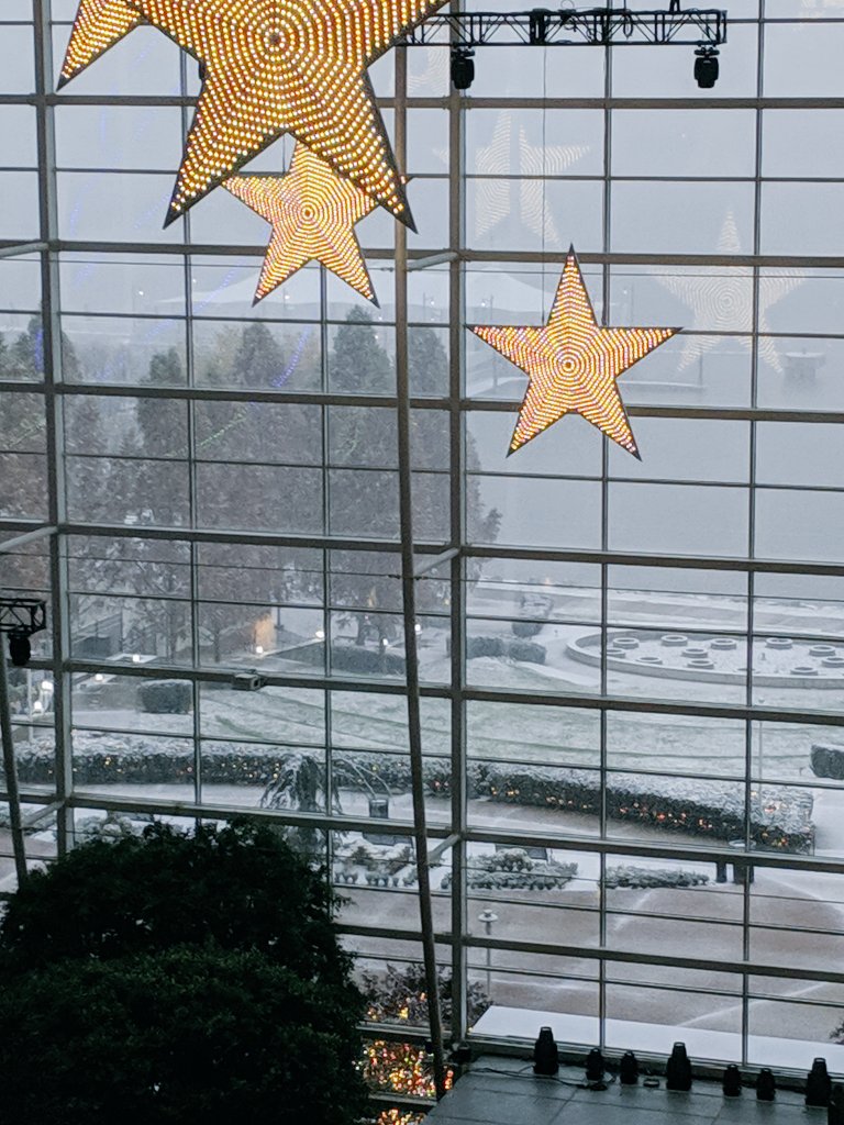 Premsun's tweet photo. First snow of this year DC and First ThoughtSpot customer conference.. Here we go !Day 3
#Beyond2018 #Thoughtspot https://t.co/eo29IGWEwk