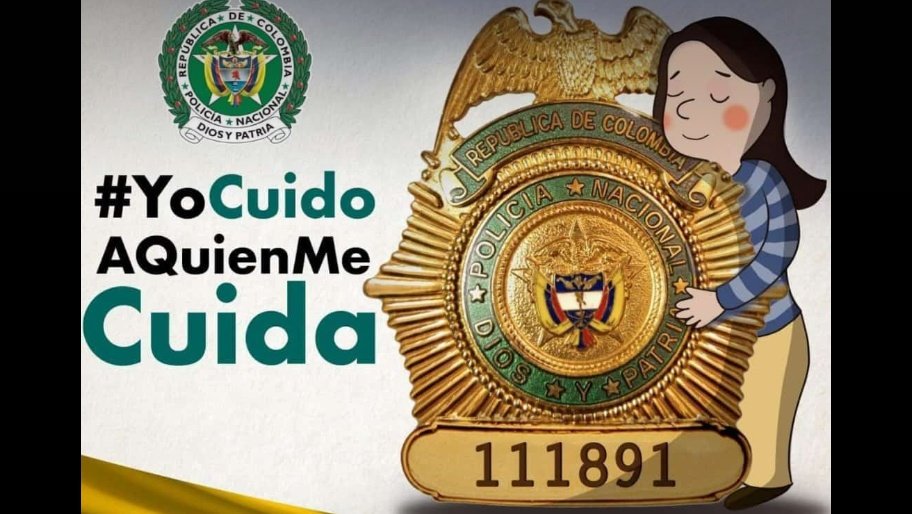 PoliciaTurism's tweet photo. #YoCuidoAQuienMeCuida recuerda!! Que quién está detrás de cada uniforme hay un ser humano que ama ❤️ @PoliciaTurism @PoliciaDECOR https://t.co/AgERvvCybV