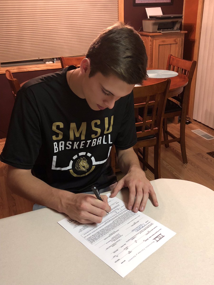 LoganJBenson's tweet image. OFFICIAL❕🐴❕