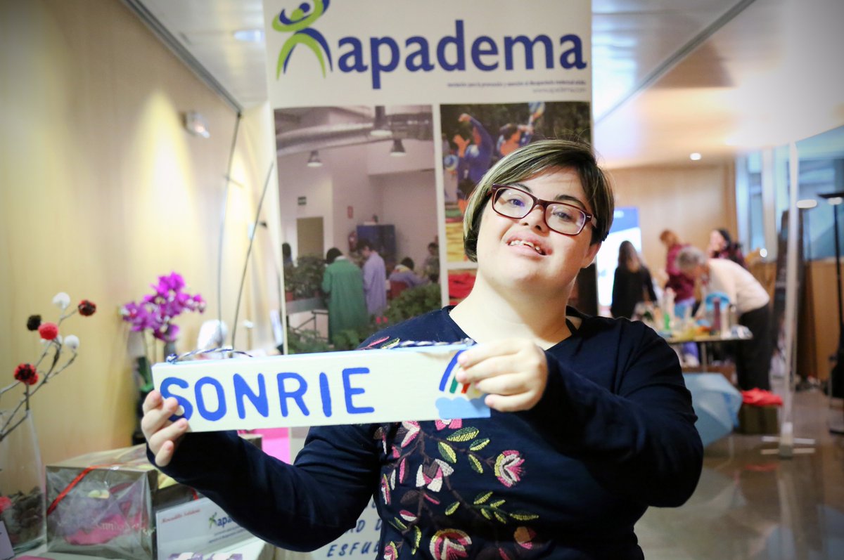 IndraCompany's tweet photo. Un año más, organizamos un mercadillo solidario para colaborar con varias #ONG´s y financiar proyectos que ayuden a colectivos desfavorecidos y cuidado del medio ambiente. ¡Muchas gracias a todos los #voluntarios y a los que habéis comprado algo estos días! #RSC #SomosIndra https://t.co/BcZf9QN0qQ