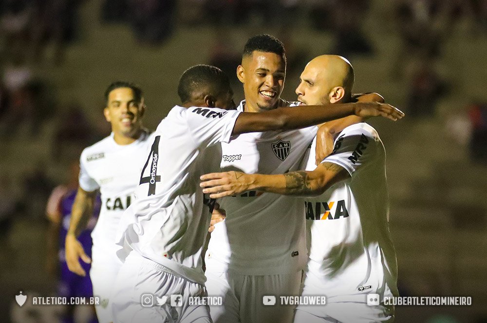 Atletico's tweet photo. .@LevirCulpi destaca importância da vitória no Paraná: https://t.co/Yy7QLRaknz 

Vamos, #Galo! #PRCxCAM #AMassaJogaJunto #TimeDeTodos 🏴🏳 https://t.co/GWmDDPASvg