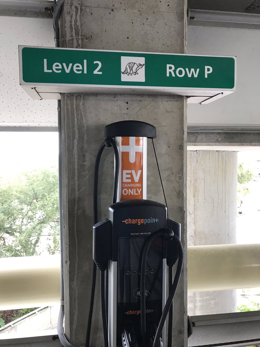scotthall's tweet photo. @MCO EV chargers at garage 2B still dead. Can the garage get these fixed? https://t.co/BW1gaA5Bw3