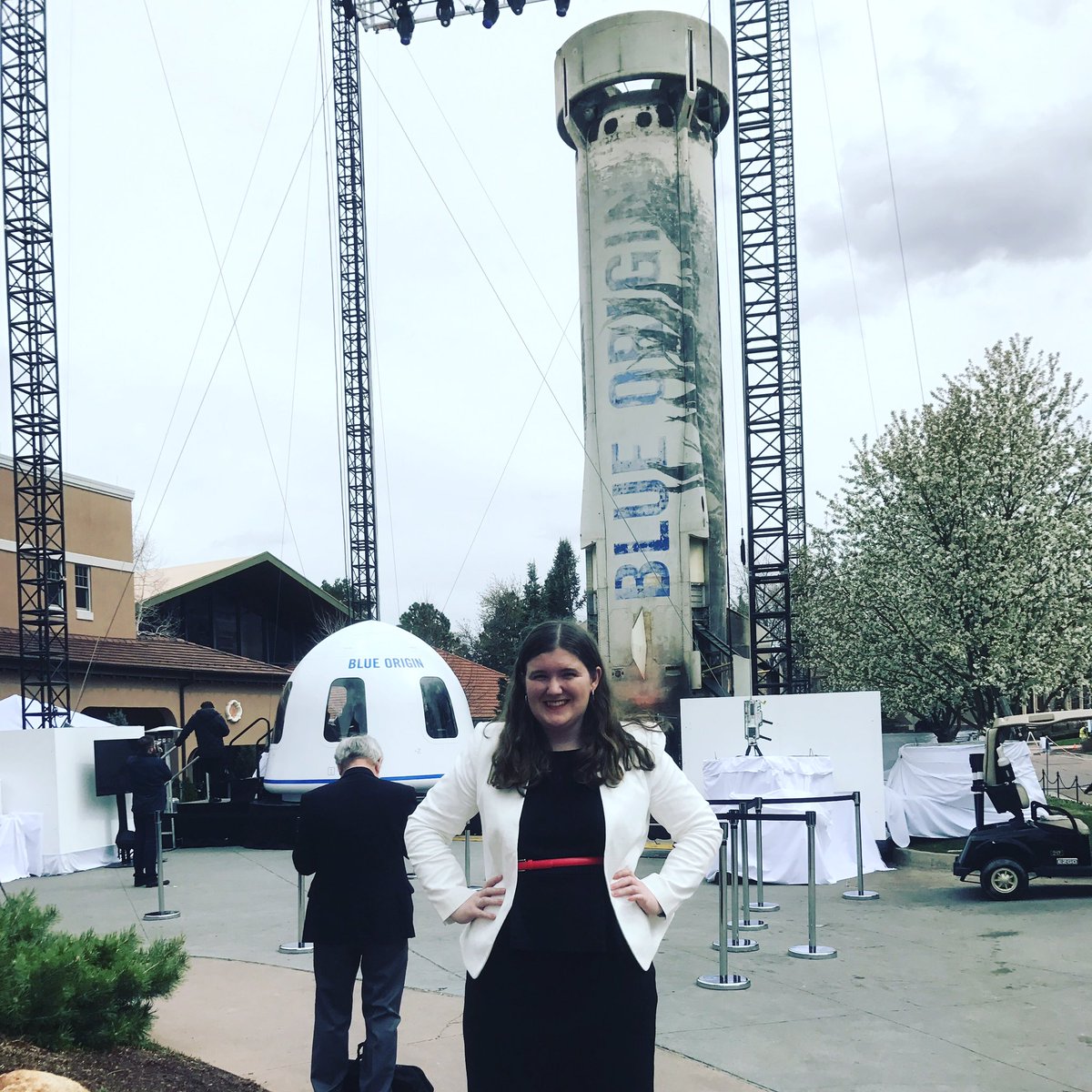 Space_Leaders's tweet photo. Happy #ThrowBackThursday! In addition to attending IAC 2016 in Guadalajara, #FSLF Fellow @cant_HALT_me also got to attend the Goddard Memorial Dinner, Space Generation Fusion Forum, and Space Symposium! #space #spacegen #spaceleaders #tbt #STEM @SGAC @SpaceFoundation 🚀🛰💫🌕⭐️🌎 https://t.co/tIwnQkHUdC