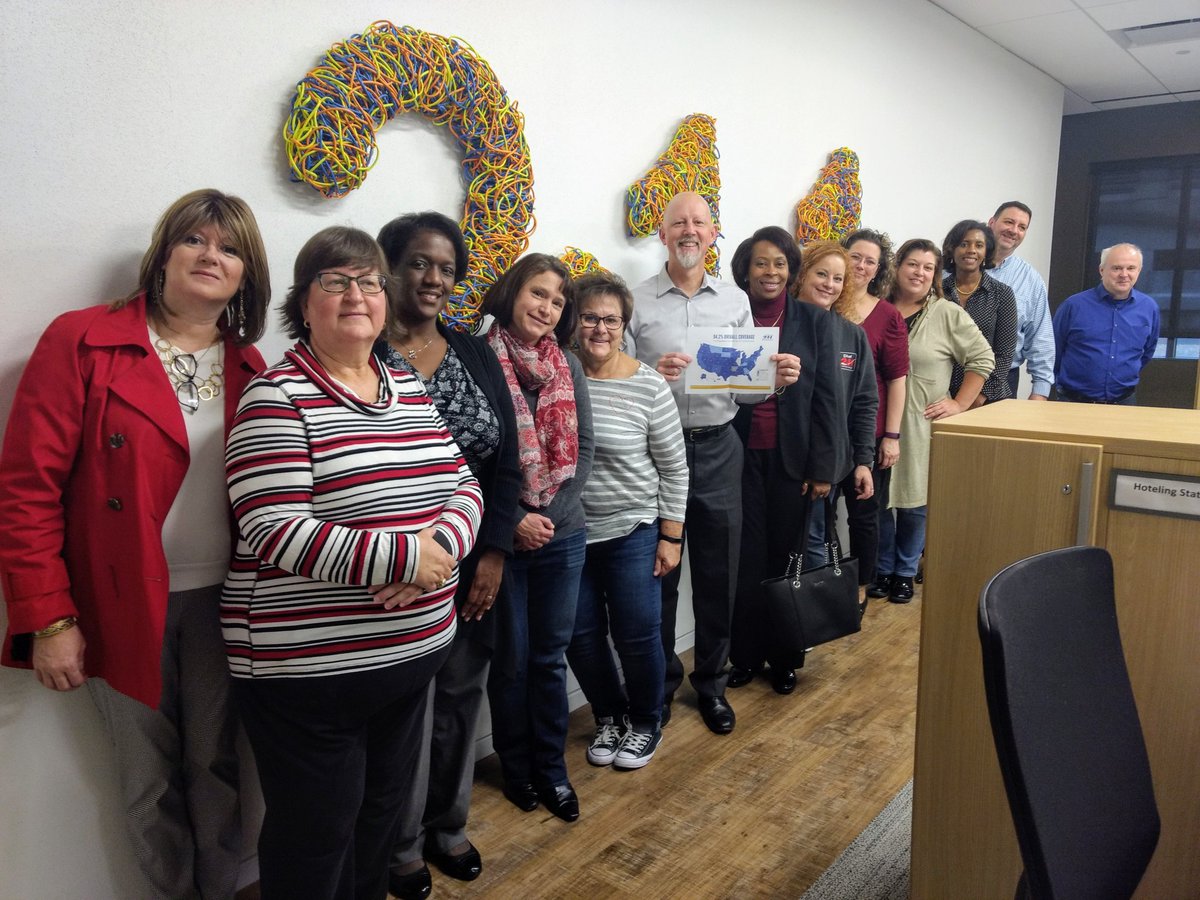 candyndublin's tweet photo. Wonderful meeting of the #211USSteeringCommittee thanks @211us and @UnitedWay2_1_1 for hosting us in Atlanta!! #CallClickConnect @unitedwaycv @scottunitedway https://t.co/IDPwp0v63C