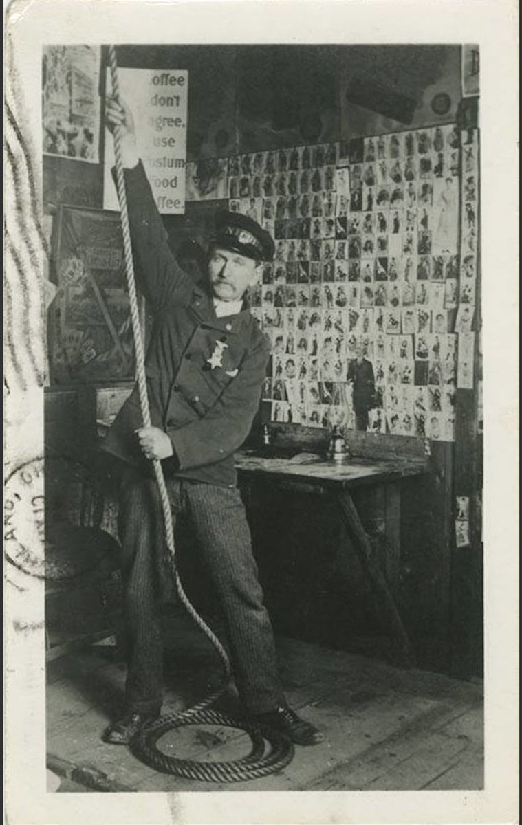 praylove1423's tweet photo. A picture of postcards made it onto a postcard! #LauderTuck @NewberryLibrary https://t.co/o8MvAIsiXy https://t.co/GcFM9GICmU