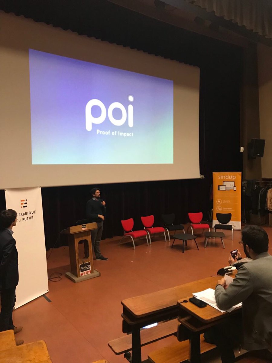 Poi tweet media