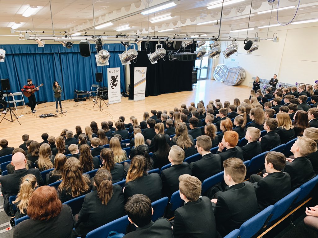 FeelTheNusic's tweet photo. // Outwood Valley Academy - so good to meet ya. Hope ya loved @SHVVNVIBE @hectorlemans_! x https://t.co/sGUBkXHLOA