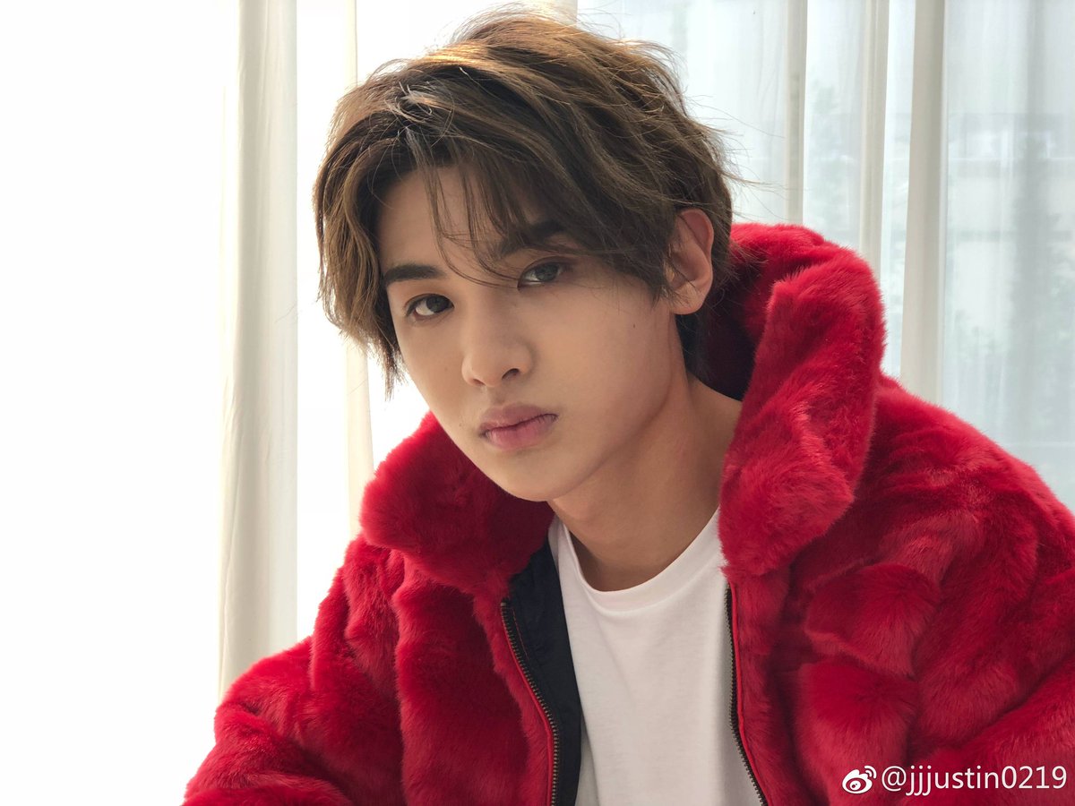 JustinaeHuang's tweet photo. This photo defines what is beauty

#Justin #JustinHardRoad #justinhuang #huangminghao #NinePercent #NEX7 https://t.co/sLh7Al9pf3