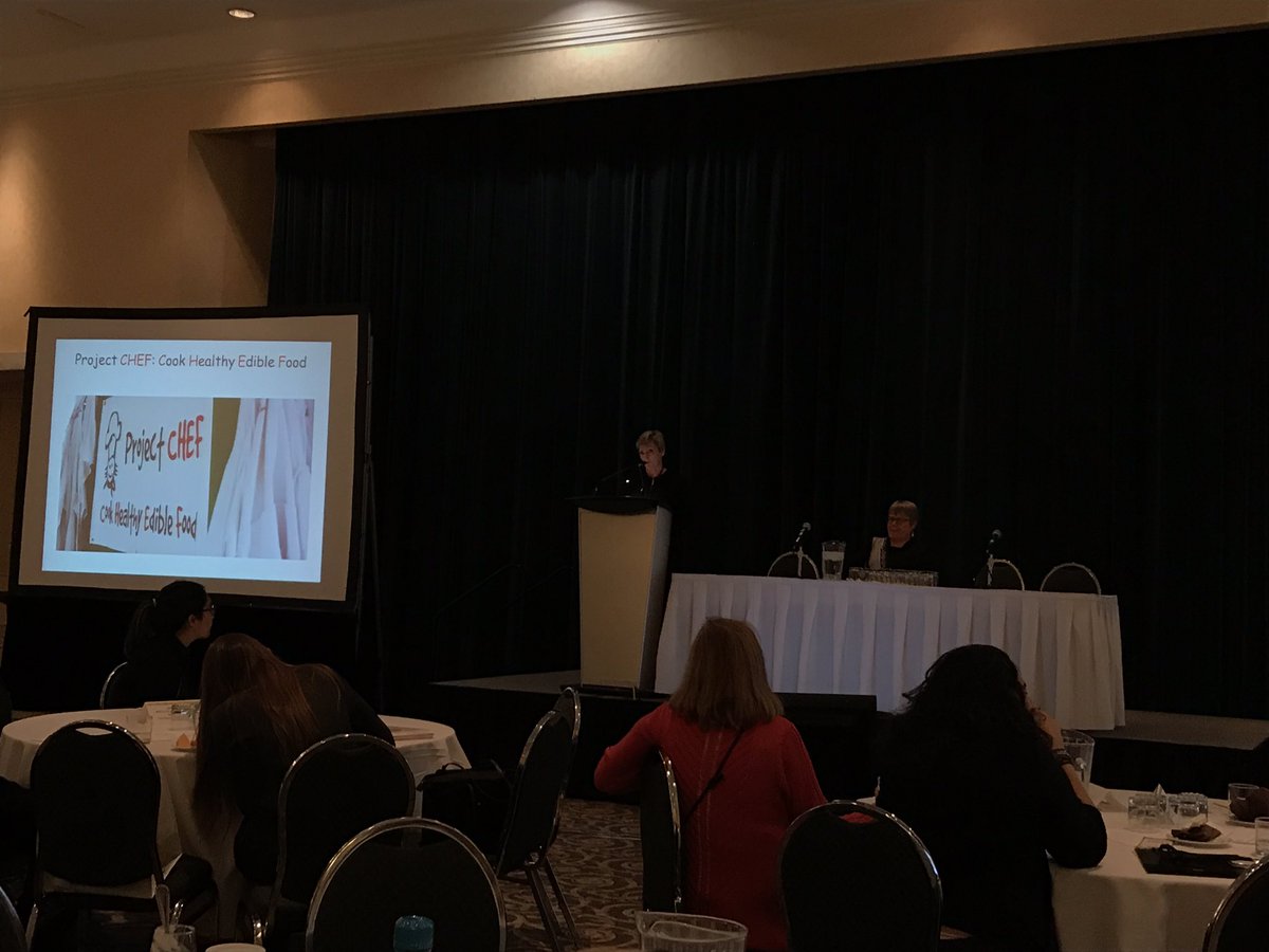 ConfessionsRD's tweet photo. Project Chef presenting at #NRC2018Forum #unpackingFoodLiteracy. Teaching and influencing children about food. Amazing program. https://t.co/RjafVXApG5