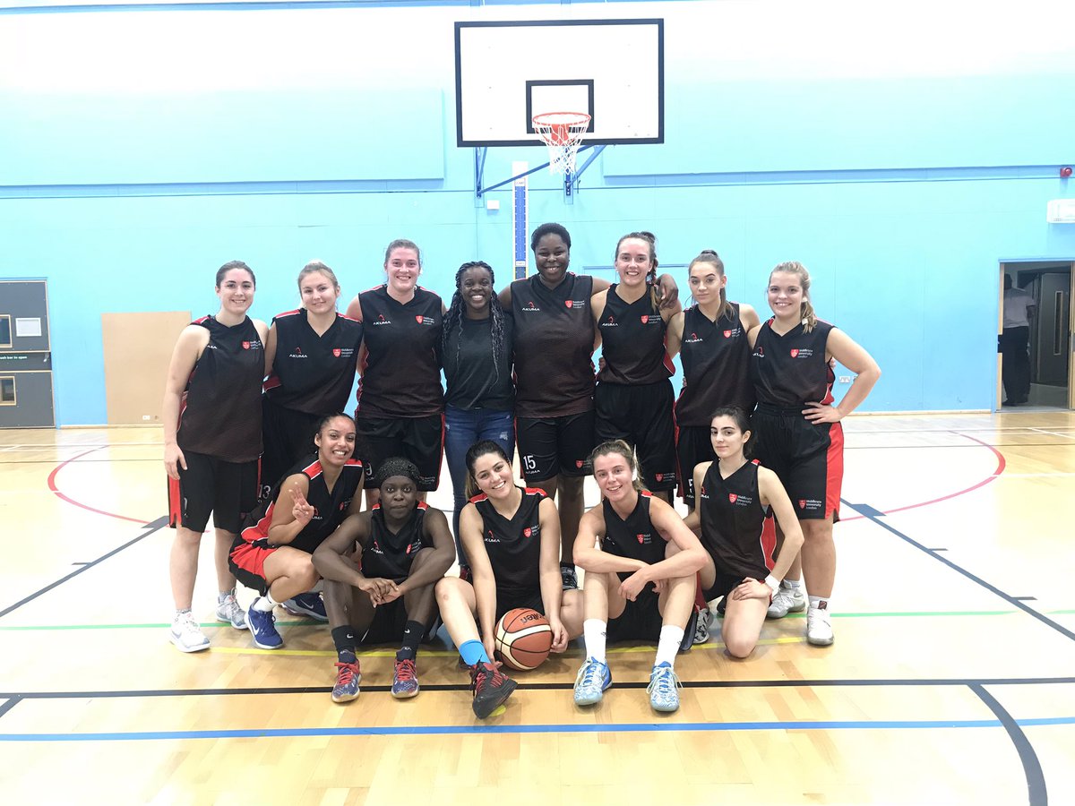 BBallMdx's tweet photo. 3rd win in a row! The teamwork on and off the court was phenomenal. Lets keep this pace up. 45-33!!! 🔥🔥🔥🏀🏀
#teamwork #WorkHardPlayHarder https://t.co/6pnTwKW9NH