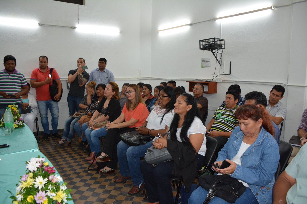 ChacoSalud's tweet photo. #Salud concretó la firma de un convenio con el #IDACH y #Educación para la apertura de la Carrera de Enfermería Intercultural Bilingüe en Misión Nueva Pompeya a través de la Escuela de Salud Pública. 👏🤩🏥
.
.
.
#ElEstadoDeTuLado https://t.co/gZJIL19c1x