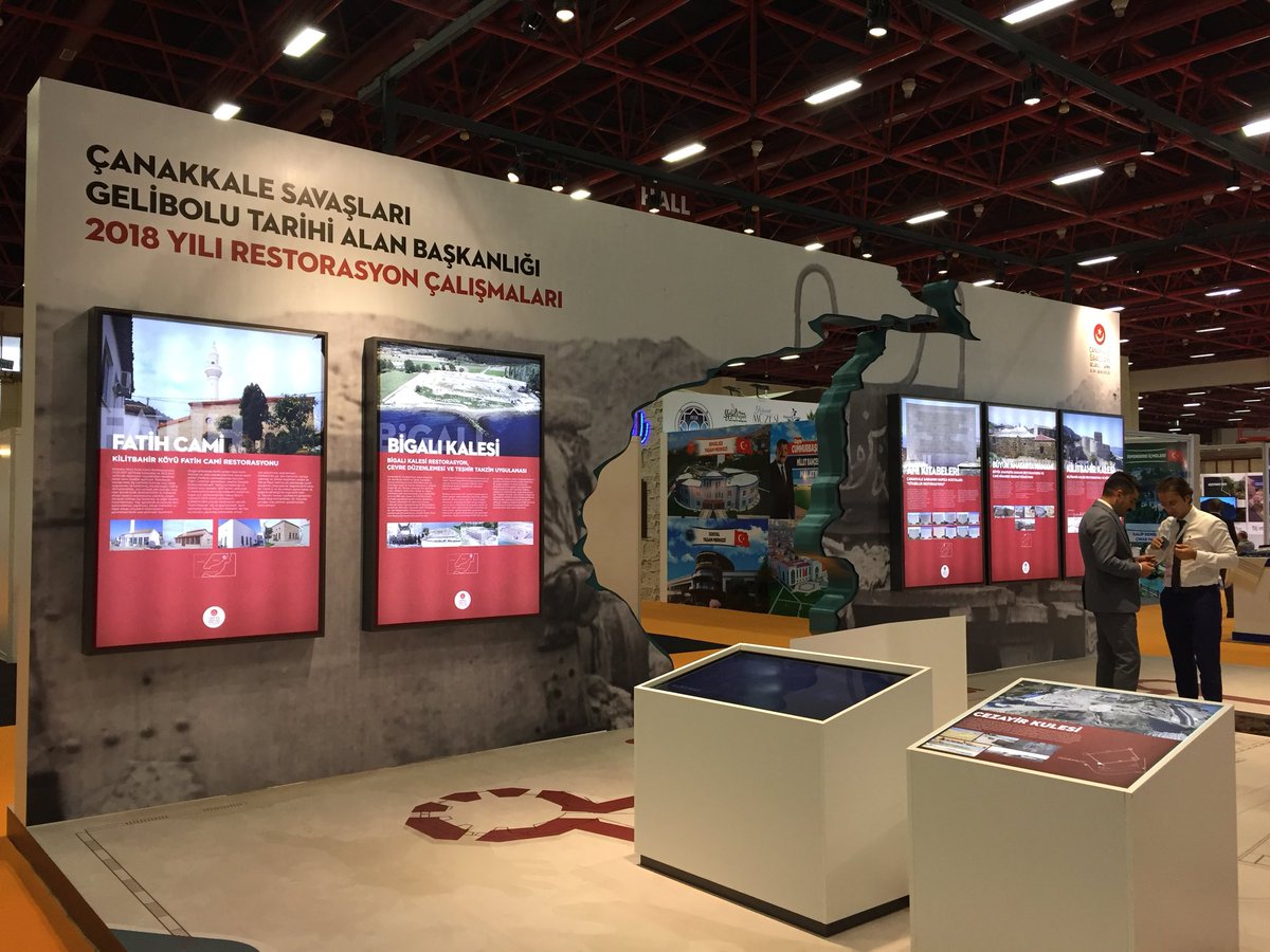 Yapexexpo's tweet photo. Bir kaledir Anadolu, kapısı Çanakkale! @TarihiAlan Başkanlığı standını ziyaret ettiniz mi? #YAPEX2018 https://t.co/QDC9bQscPq