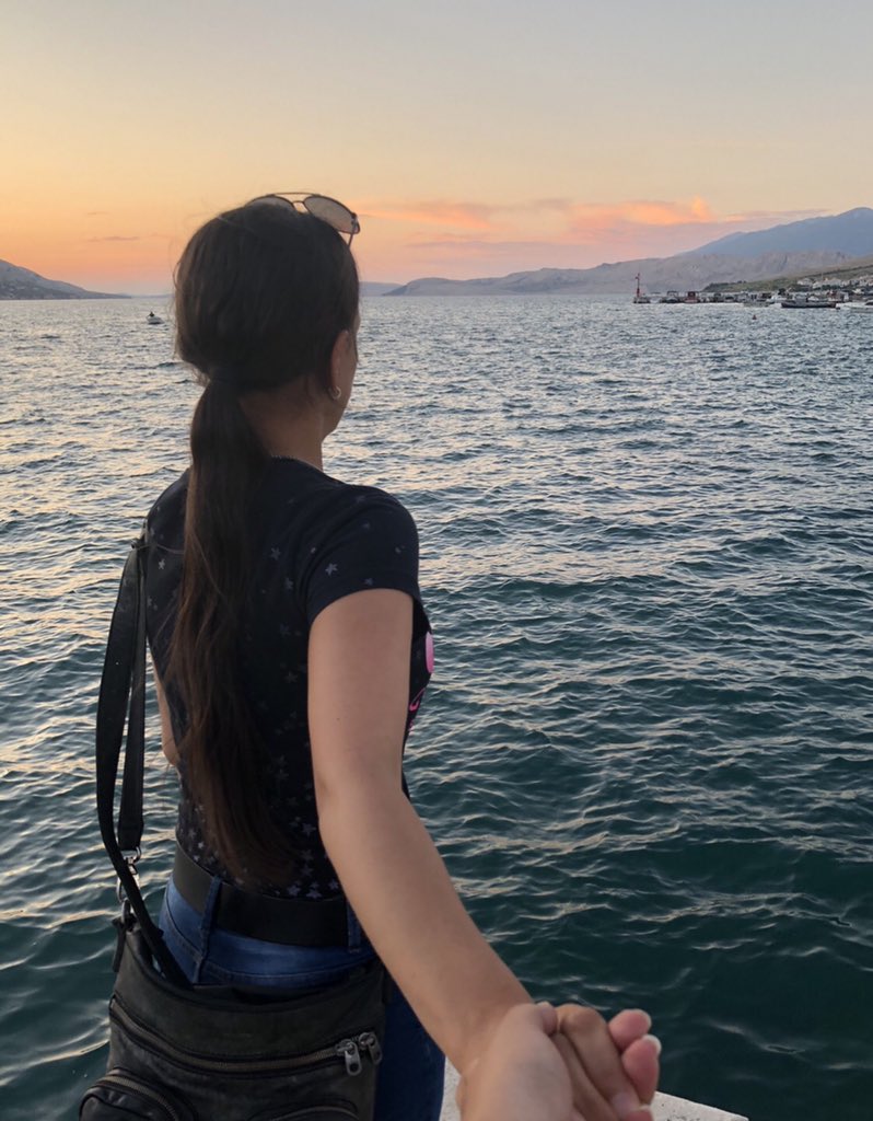 tanjaveutner's tweet photo. Egal wie weit das Ziel entfernt ist. Mit den richtigen Menschen wirst du das Ziel erreichen.
#taveu #tanjaveutner #kroatien #croatia #mylife #happy #holiday #summer #urlaub #more #myself #picoftheday #instagram #instagood #photography #travel #travelblogger #instagirl #fb #women https://t.co/GqFtJiLL3H