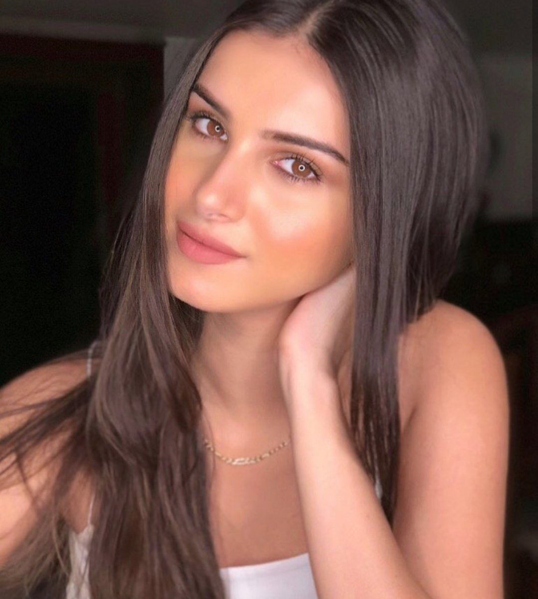 TaraSutaria_'s tweet photo. https://t.co/brrIKMxfAw