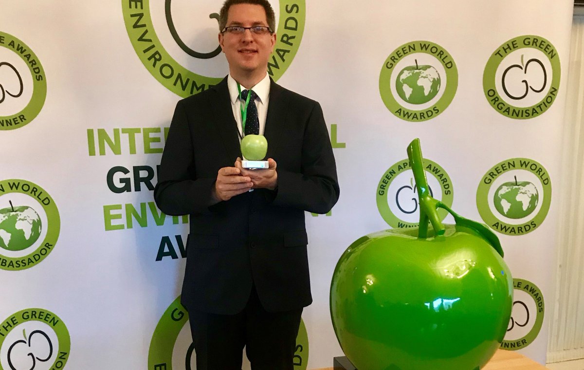 ECO: Sirane presented with Green Apple Environment Award at the Houses of Parliament ow.ly/R1Uu30mD43u #Green #Award #Eco #Environment #Packaging #PlasticFree
